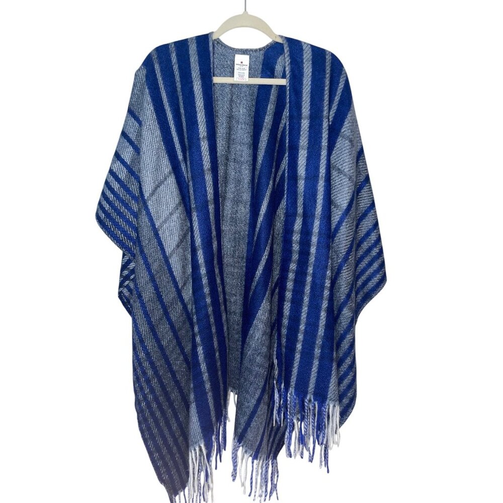 Woolrich Women’s Blue and Gray Blanket Poncho with Fringe in Size OS